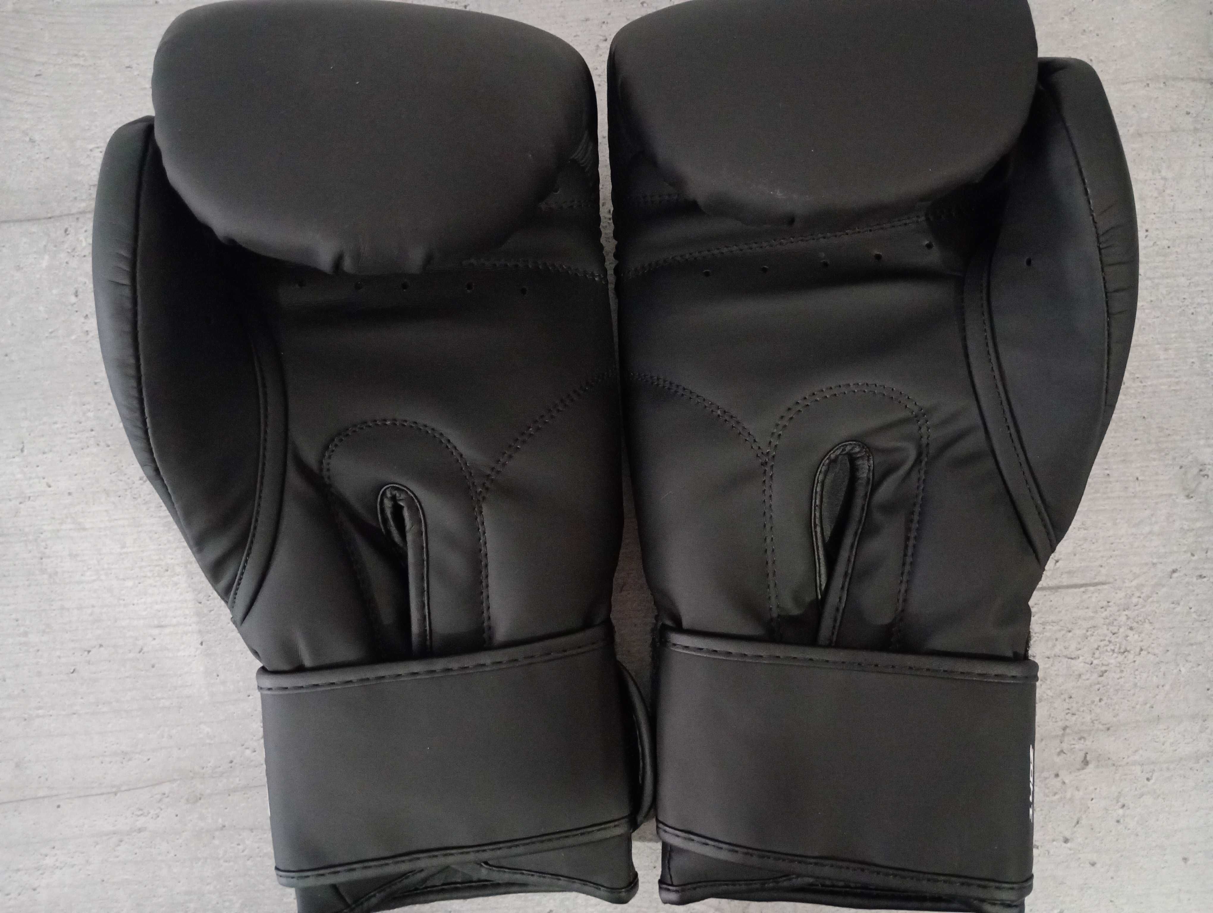 Ръкавици за бокс Venum Contender 1.5 (14oz)