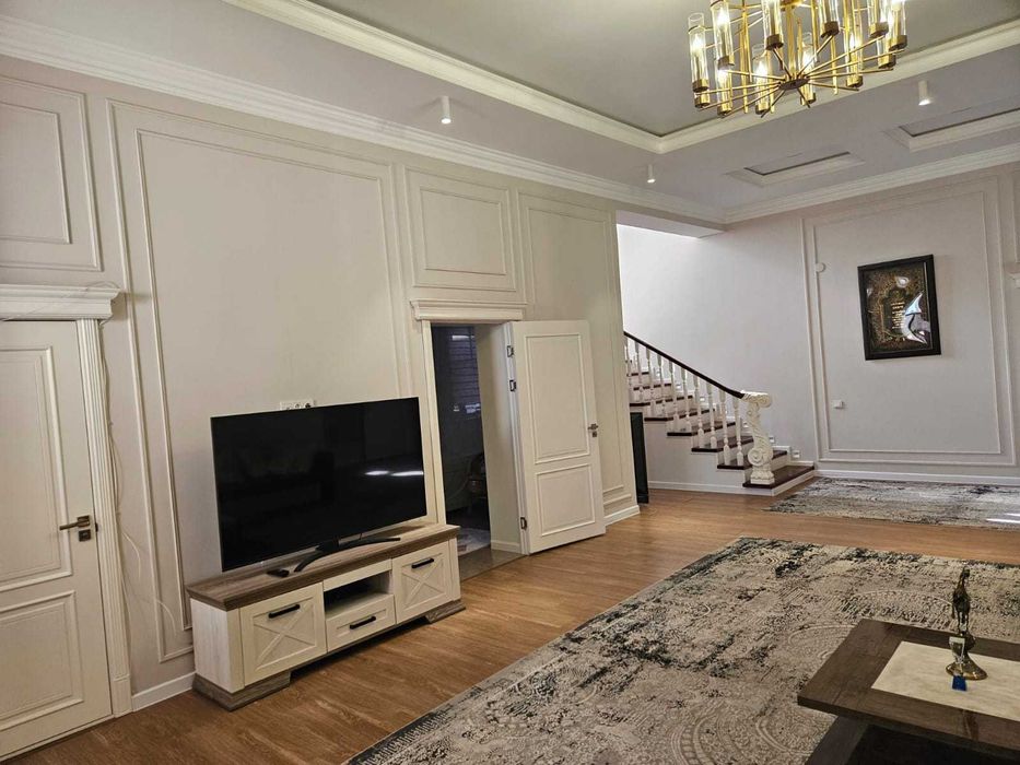 Продается дом в элитном районе