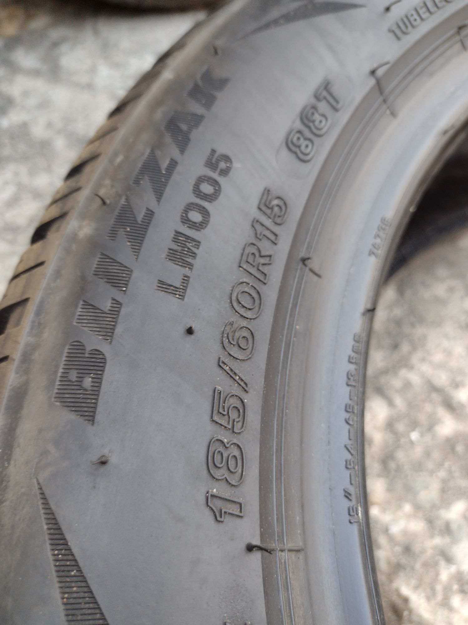 Перфектни 4бр.185/60/15 Bridgestone LM005 dot4619