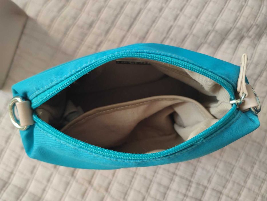 Дамска лятна чанта David Jones