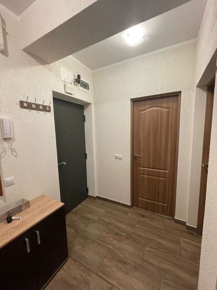Apartament cu o cameră, decomandat – Calea Șurii Mici