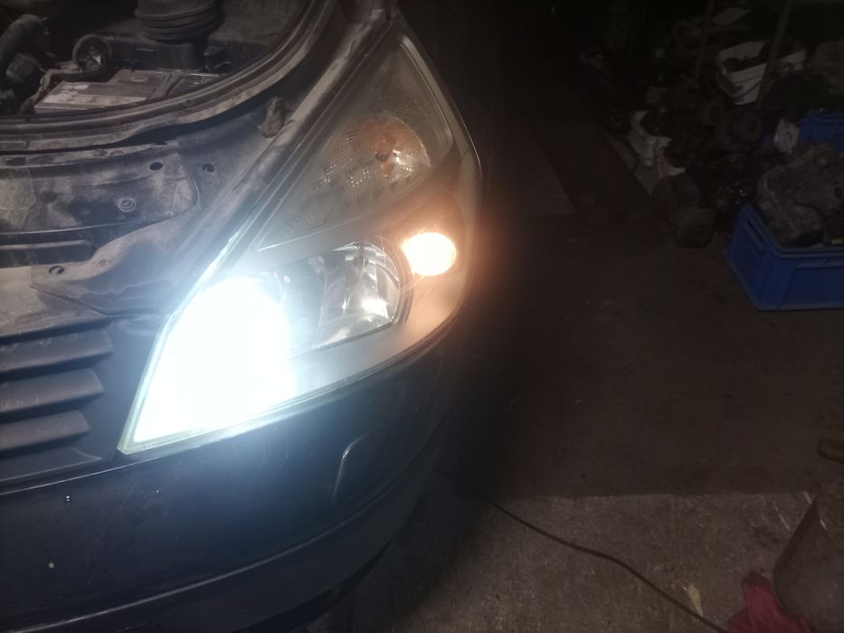 Faruri cu lupa halogene Renault Espace