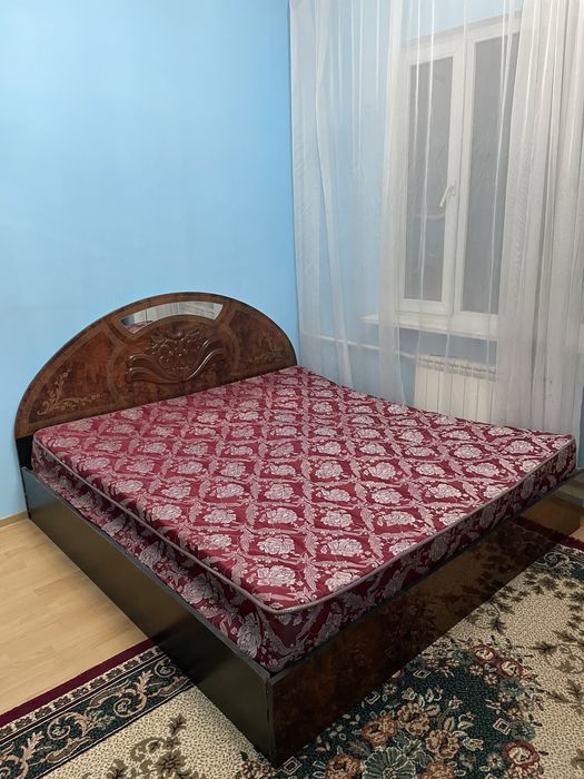 Кровать срочно продам