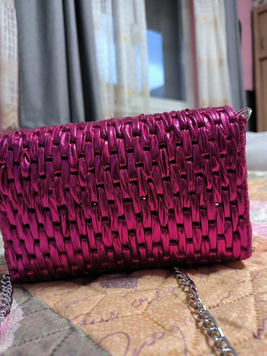 Дамска чанта за събития