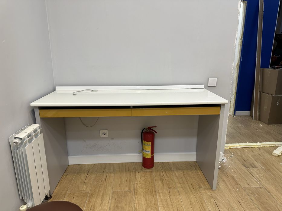 Мебель шкафы  с мойкой гардероб доя персонала