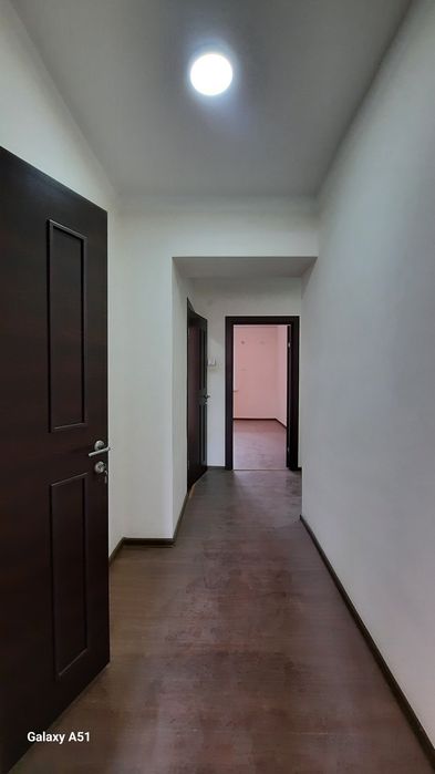 Срочно продаётся Янгихаёт-9  2/5/7 Новостройка