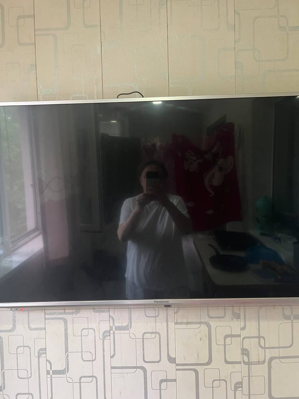 Продается телевизор Panasonic Смарт 43
