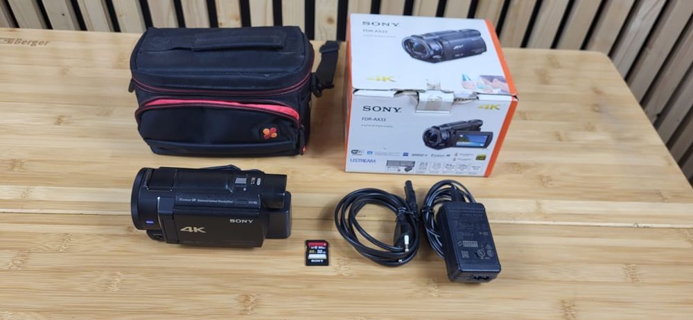 Camera video Sony 4K AX33