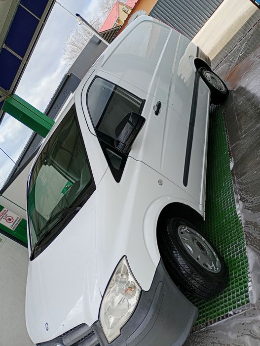 Mercedes vito,3 locuri 2011 ,variante