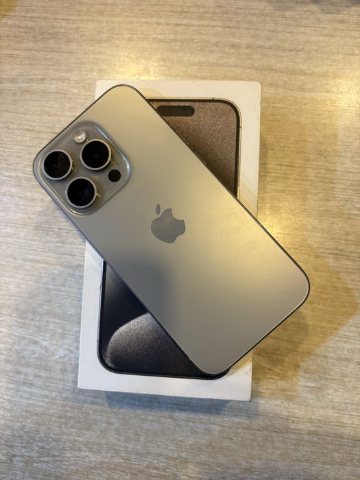 Продается iPhone 15pro 10/10