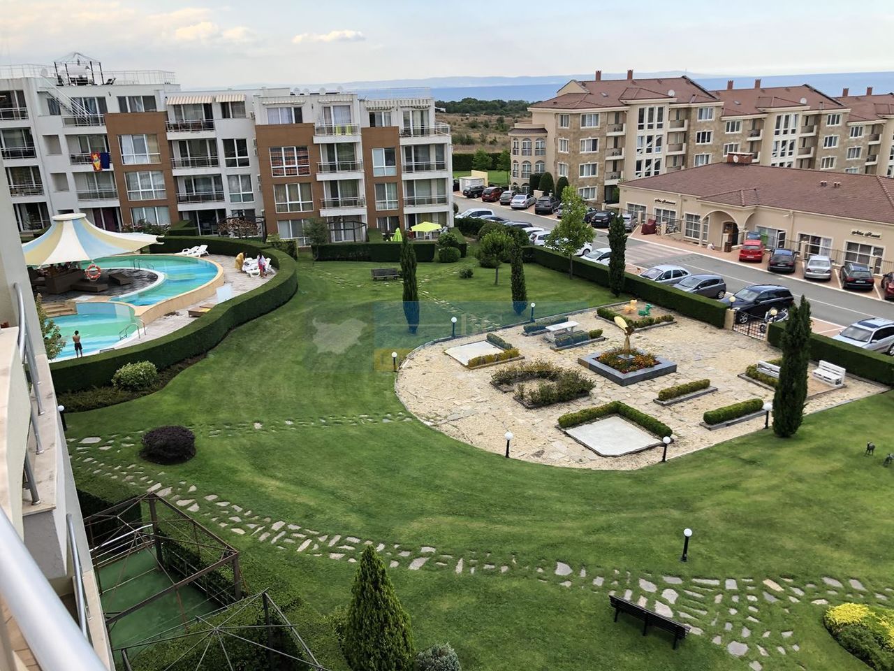 Продава се Двустаен апартамент в Черноморец - 69 кв.м за 1232 €/кв.м - Снимка #5
