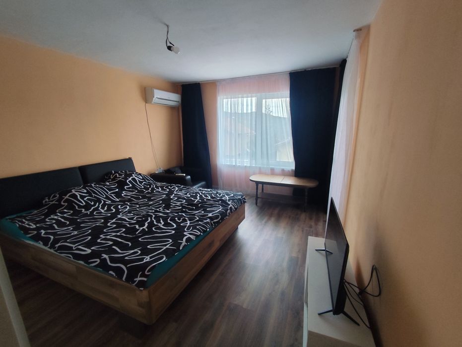 Продавам къща в село Змейово .Стара Загора