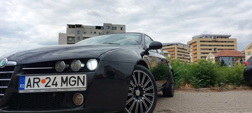 Vând Alfa Romeo 159 1.9 Jtdm 150 CP