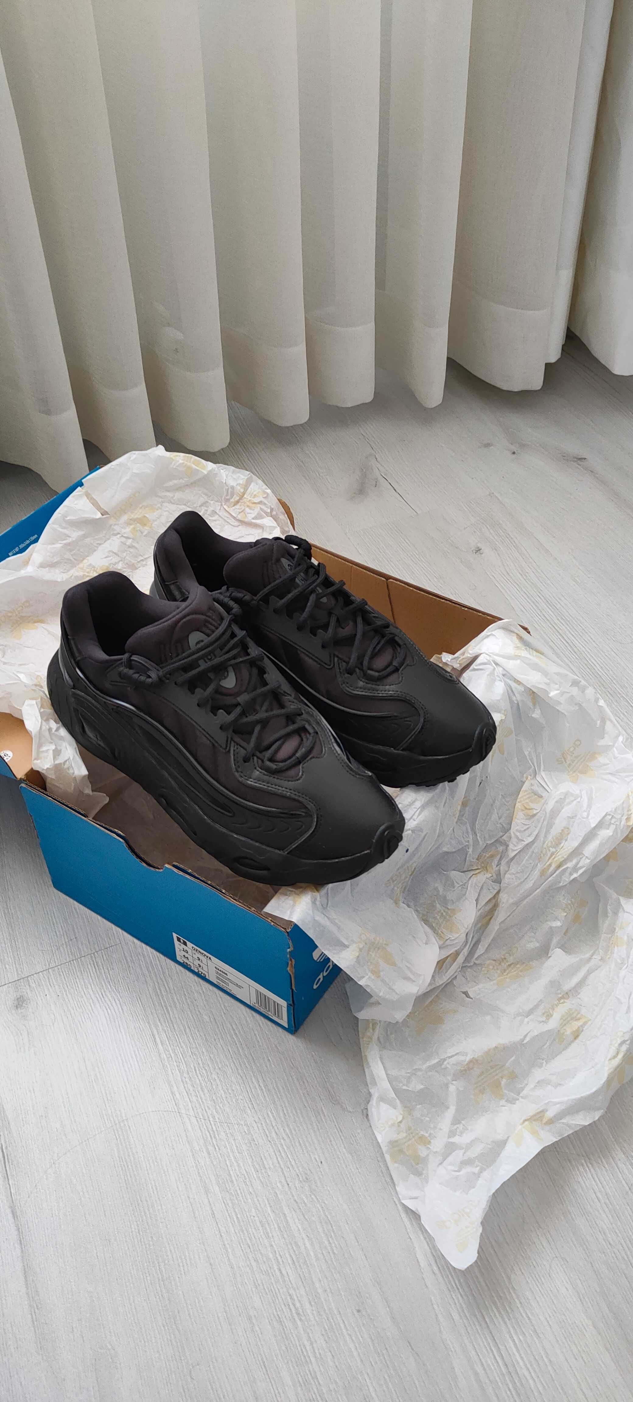 Кроссовки Adidas Oznova Black