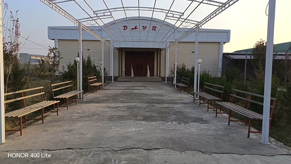 Туйхона биноси сотилади.