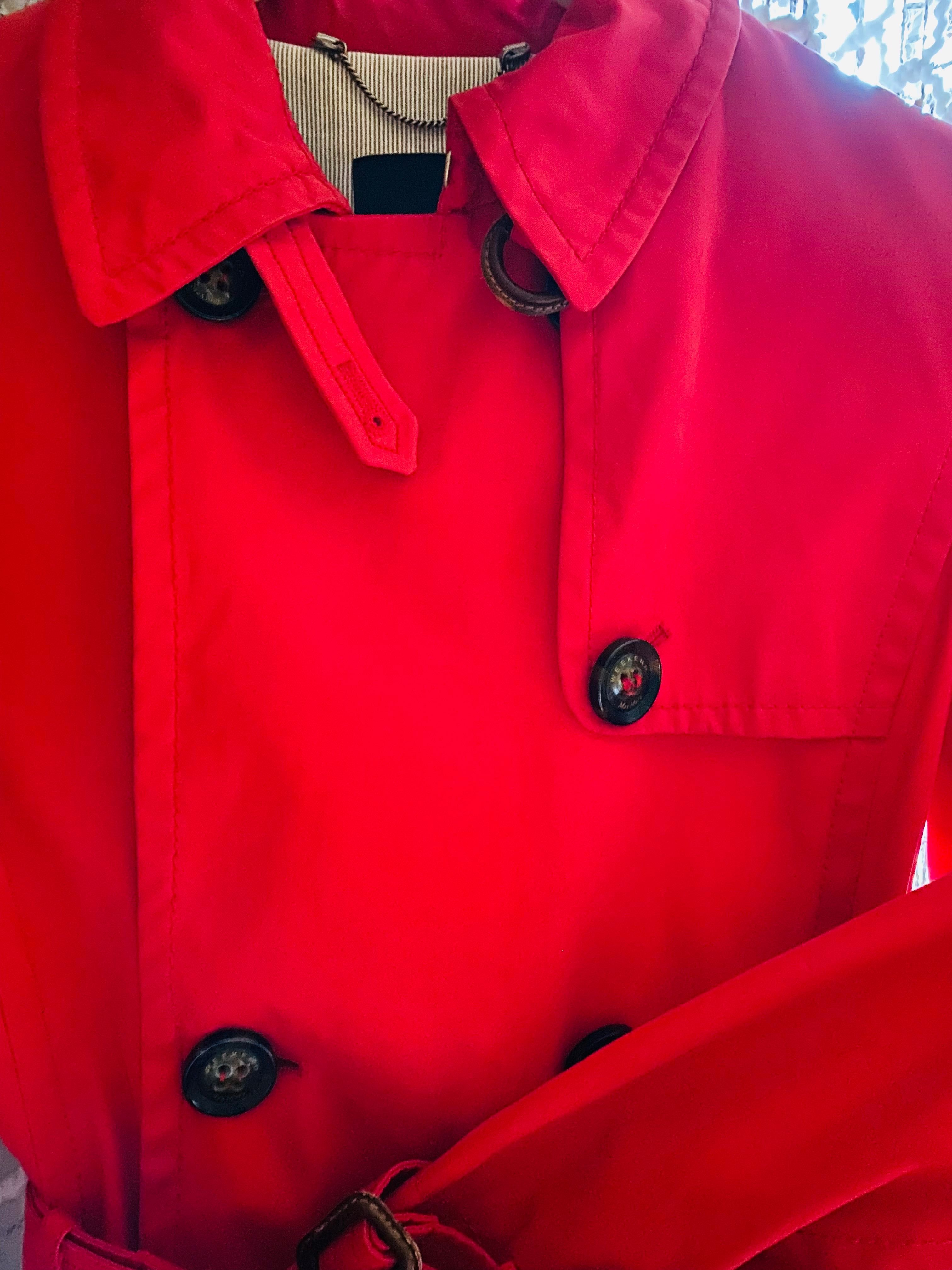Trench rosu Max Mara
