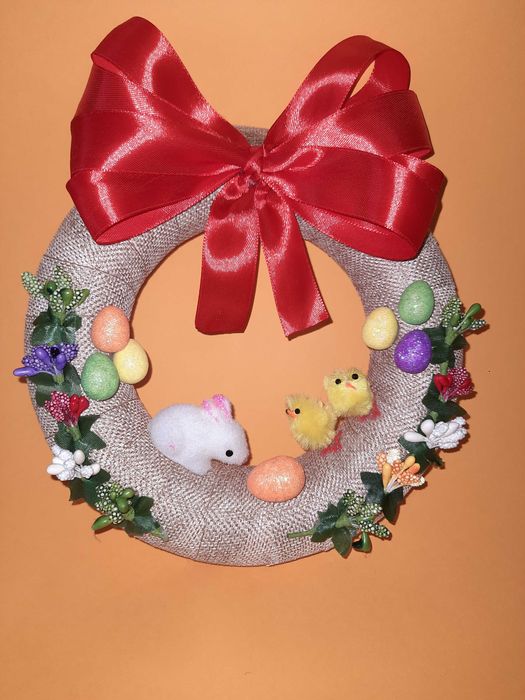 Coronite decorative de Paste - lucrate manual