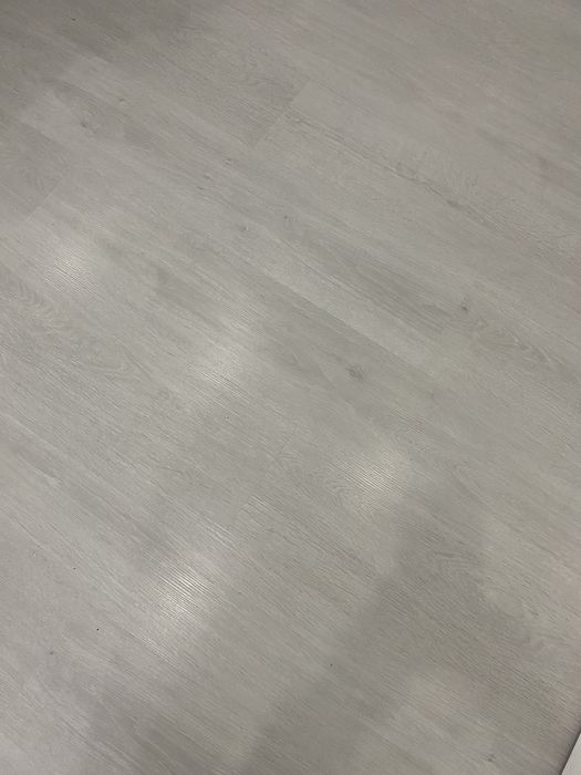 Vand parchet laminat