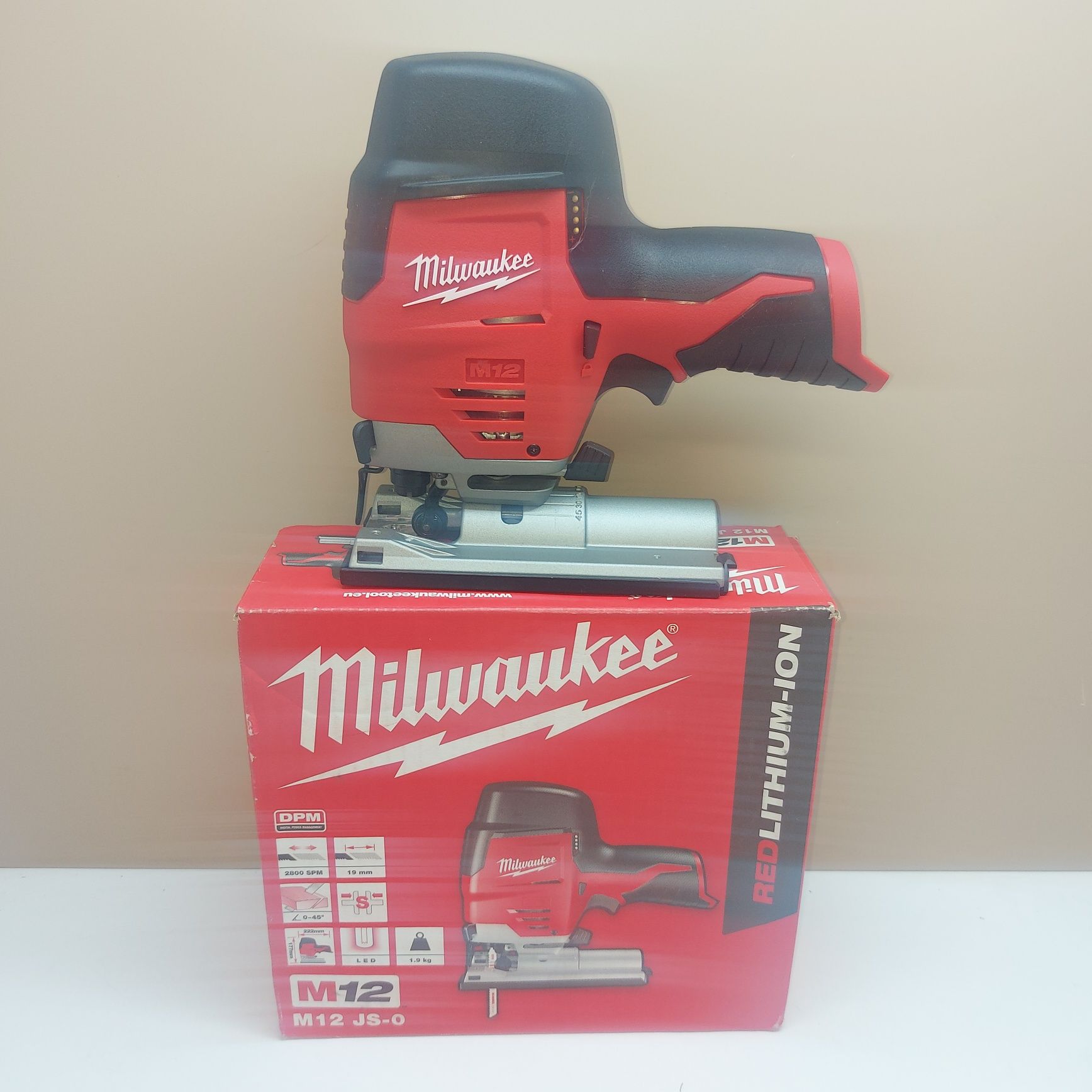 Акумулаторен прободен трион Milwaukee M12 JS-0