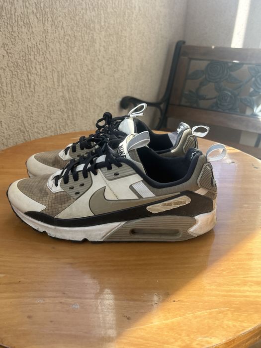 Обувки nike , Lacoste