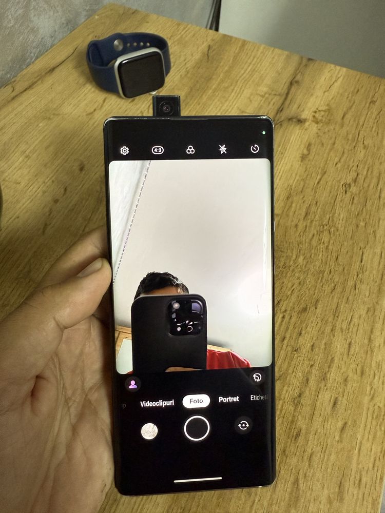 Lg Wing schim cu iphone sau smart tv