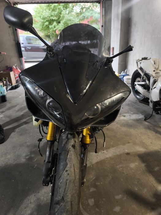 Yamaha R1 2008 RN19 на части