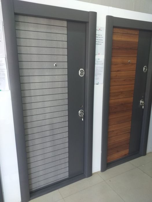 Montaj usi metalice și deblocari i