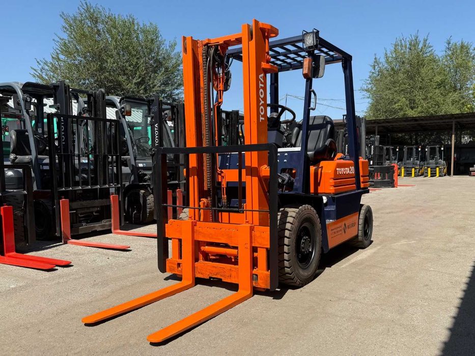 Вилочный погрузчик Toyota 5FG20 2000 кг Без пробега по РК 2004 г.
