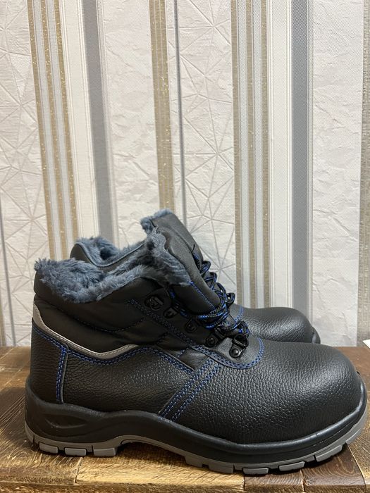 Ботинки рабочие зимние