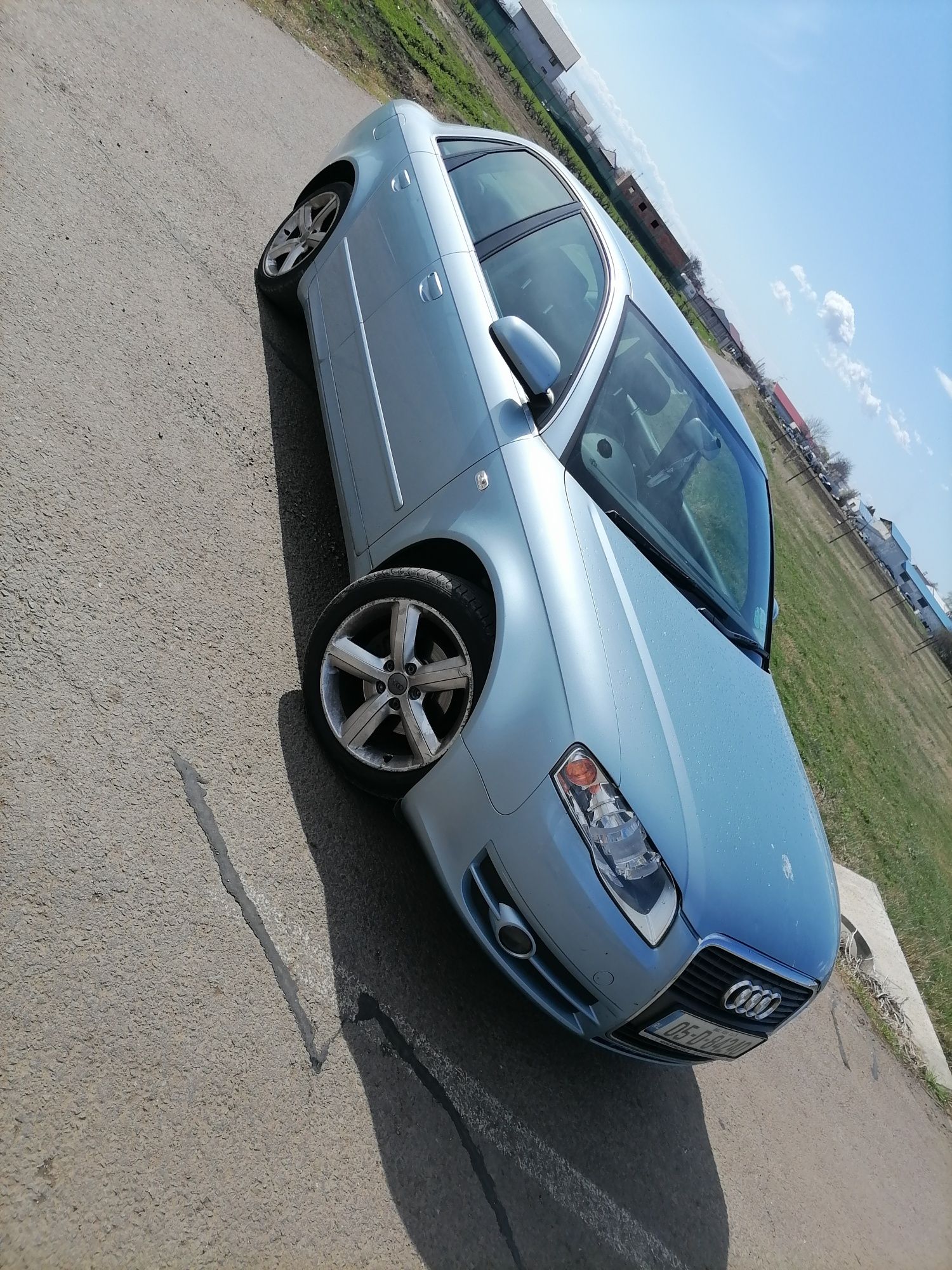Dezmembrez Audi A4 B7 1.9 TDI BKE 116 CP