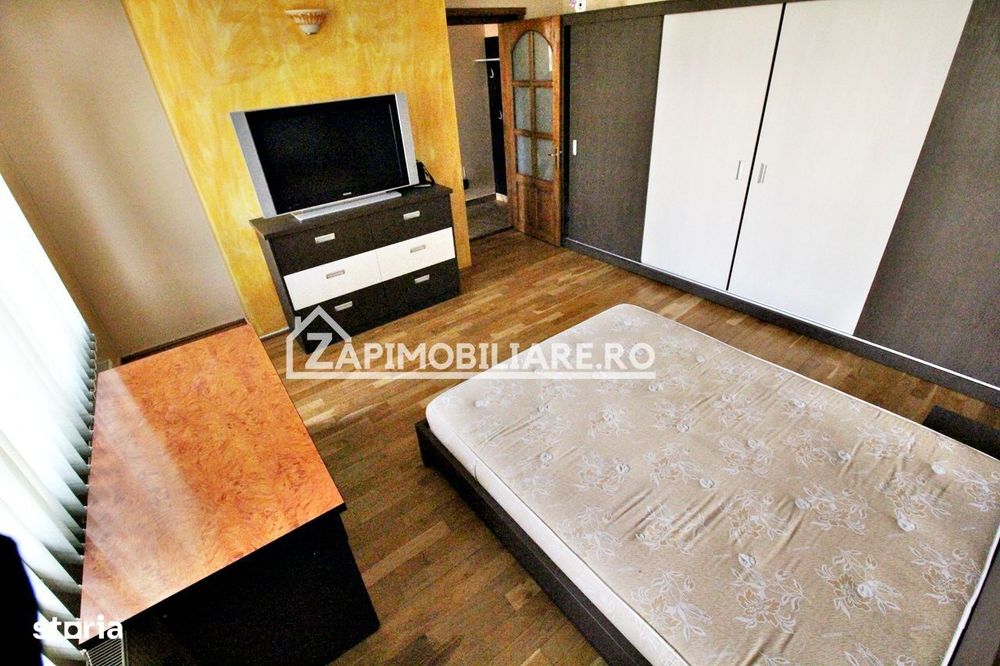 Apartament 4 camere la casă  de închiriat,zona Platou