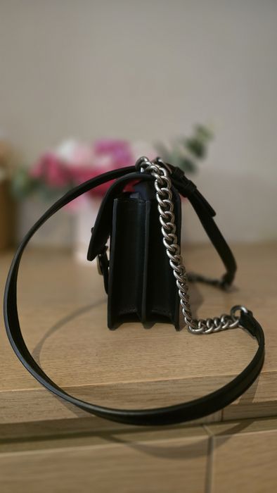 Дамска чанта PINKO сребристо лого