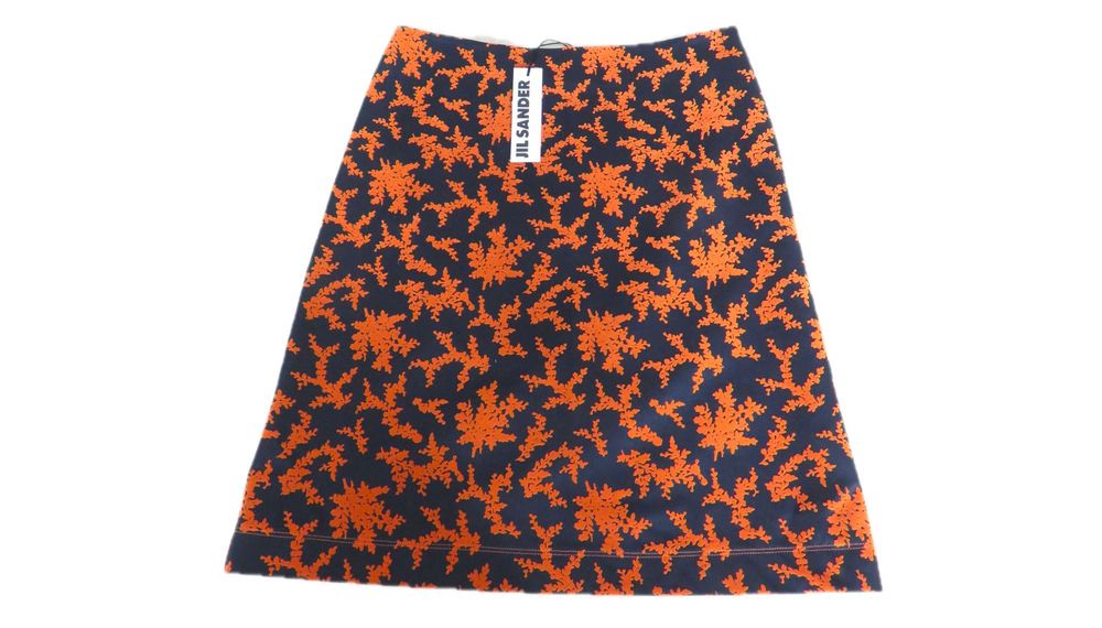 Къса пола Jil Sander, M - L, нова