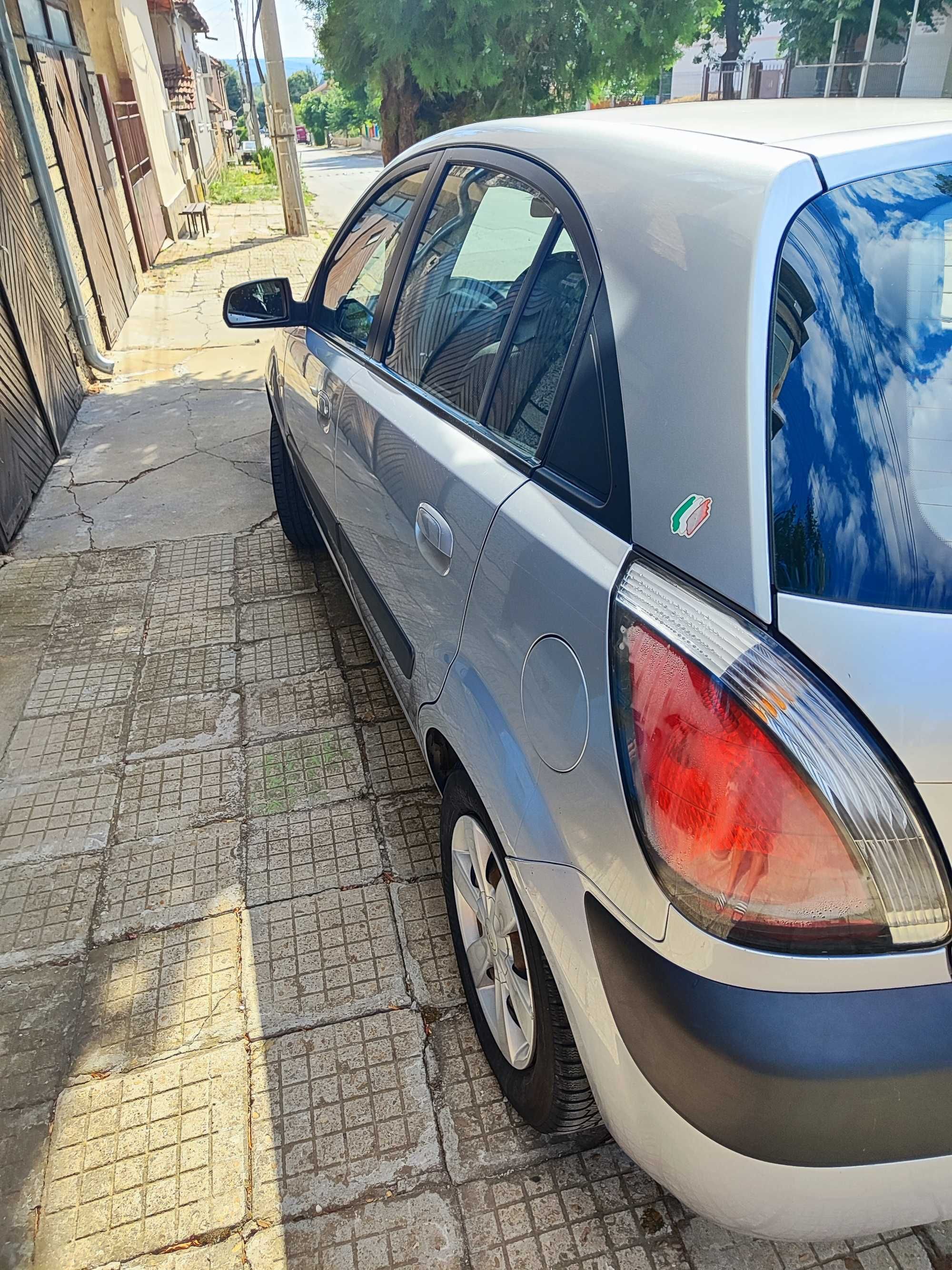 Продавам KIA RIO 1, 5CRDI