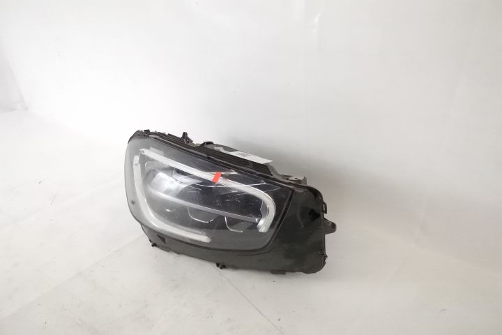 Десен фар Оригинален HIGH PERFORMANCE Повреден Мерцедес-Бенц ГЛЦ-Клас