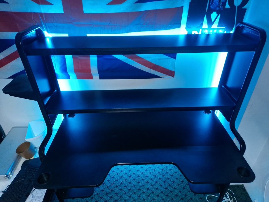 Birou de gaming negru