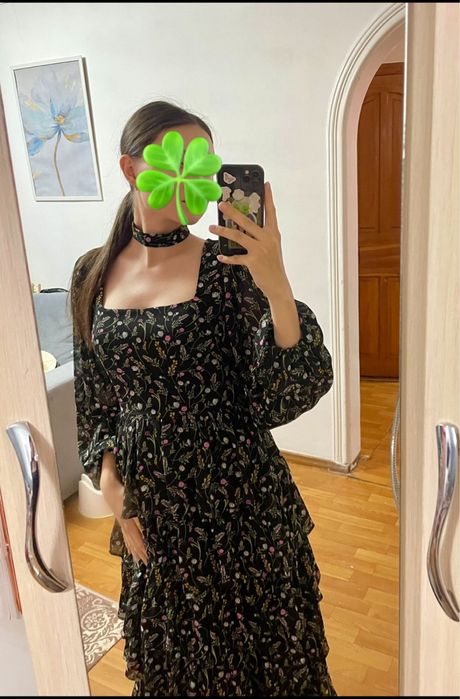 Платье казахстанского бренда