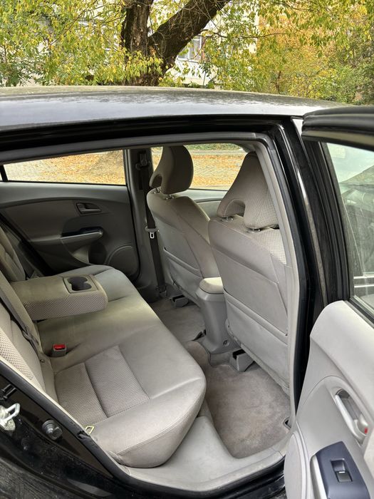 Vând Honda Insight Hybrid 2010 , Neagră, Full Options, Impecabilă