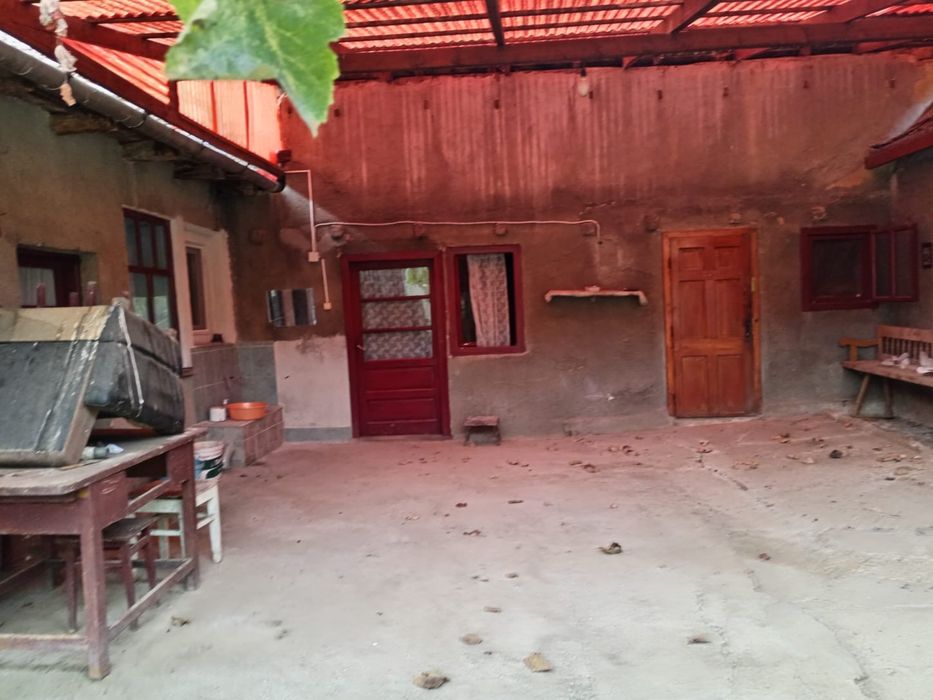 Casa de vanzare CUTINA