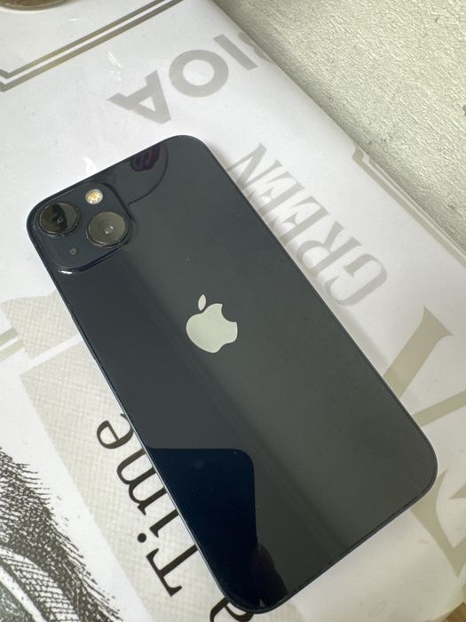 Iphone 13  состояние идеальное!