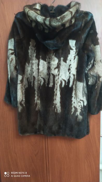 Шуба норковая, с капюшоном
