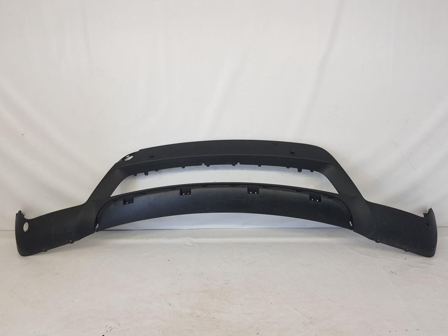 Spoiler bara fata BMW X5 E70 facelift LCI dupa 2010