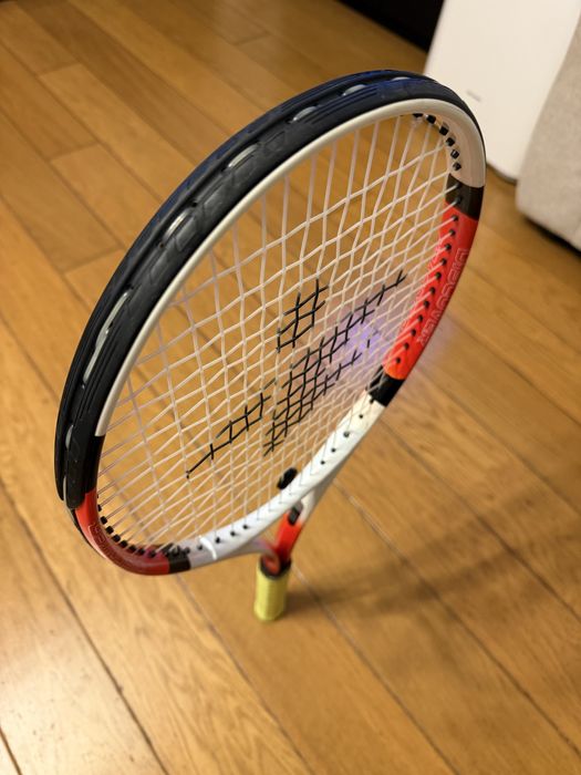 Vand 2 buc rachete tenis cu huse