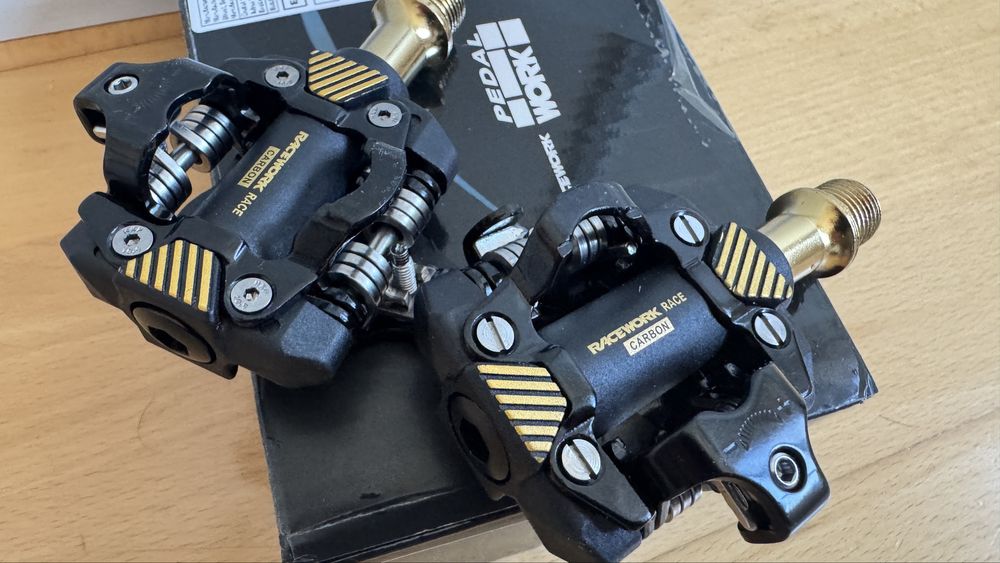 Pedale carbon spd NOI clipless cu adaptor mtb bicicleta gravel sosea