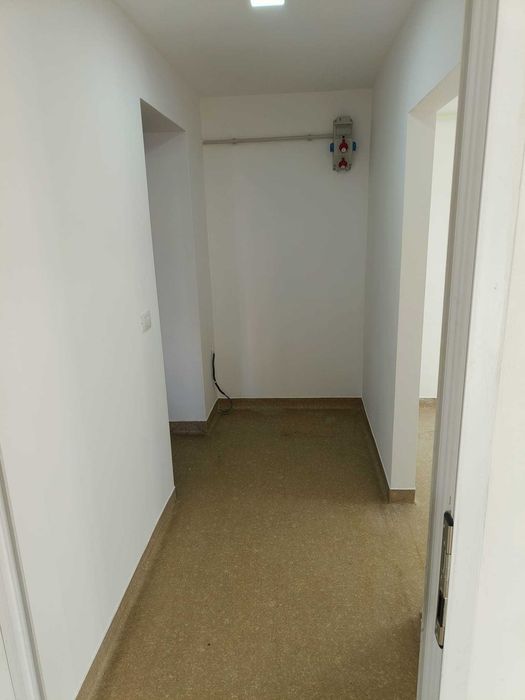 Inchiriere spatiu comercial