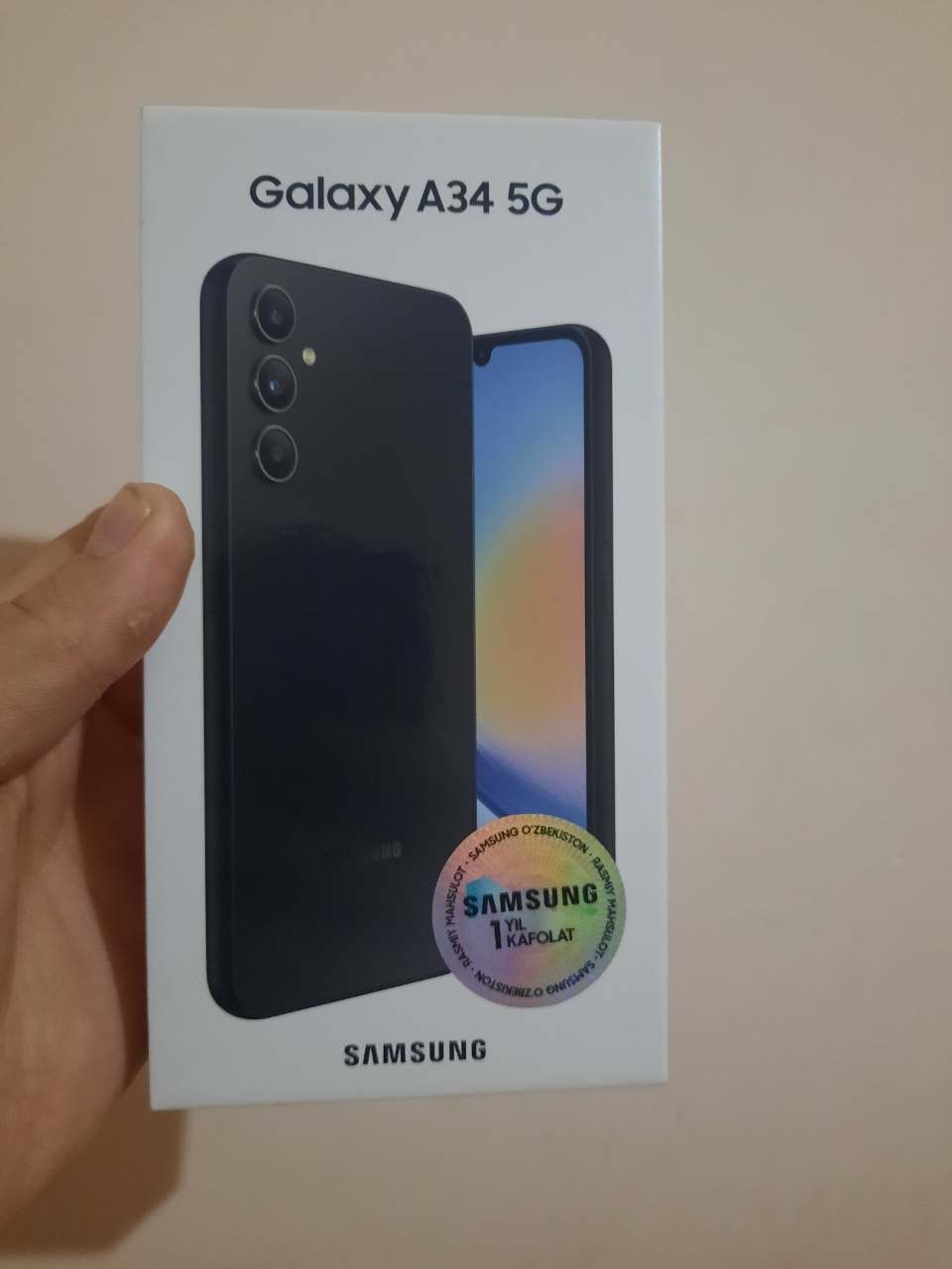 Samsung A34 6/128 yangi ochilamagan 1 yil garantiyasi va imeykasi bor