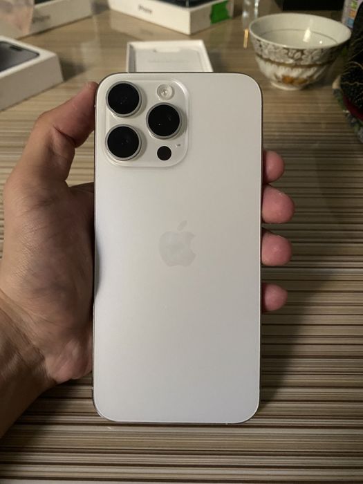 Iphone 15 pro max ideal