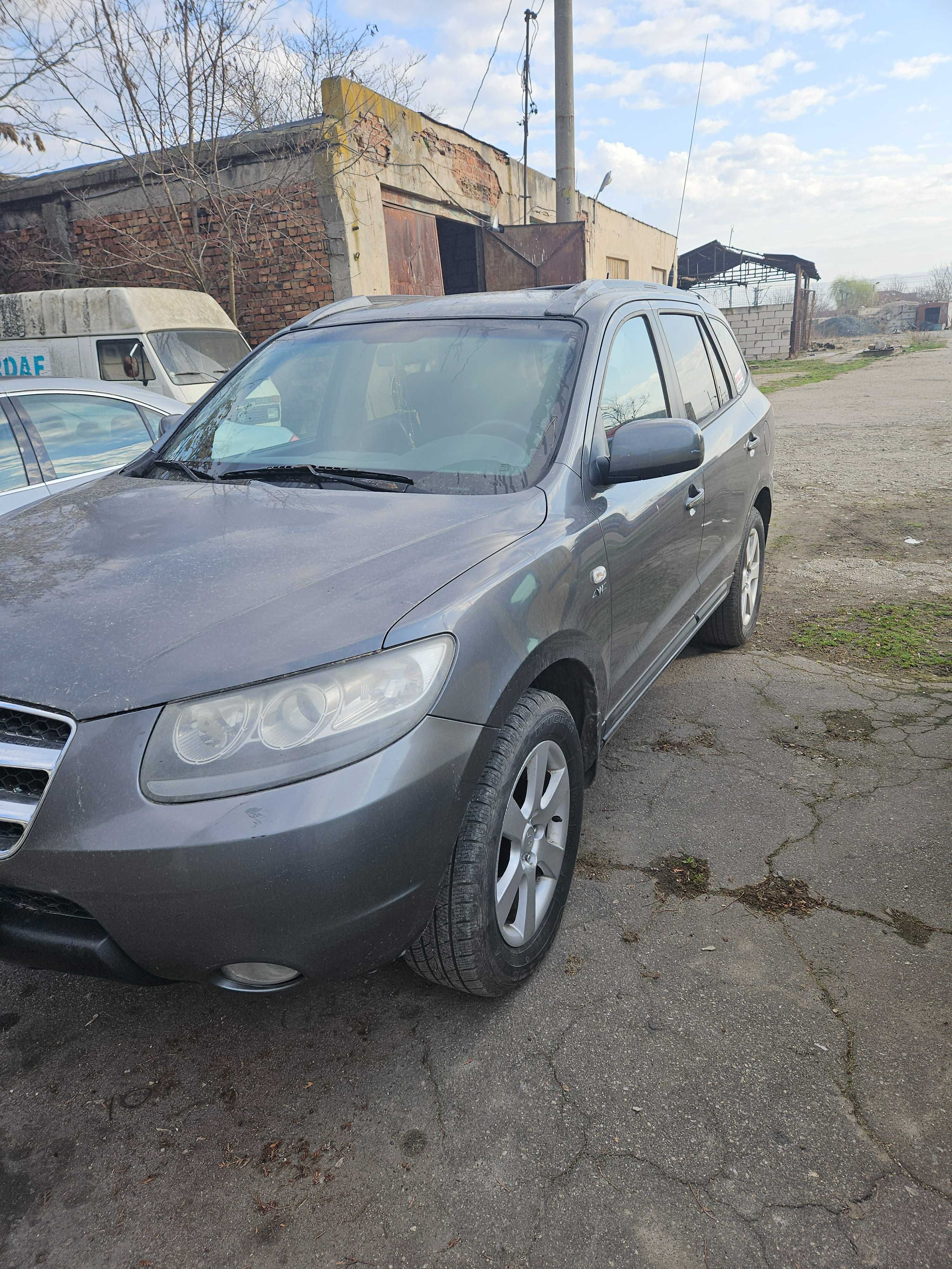 Hyundai SANTA fe 4x4 2,2 diesel 150 cp