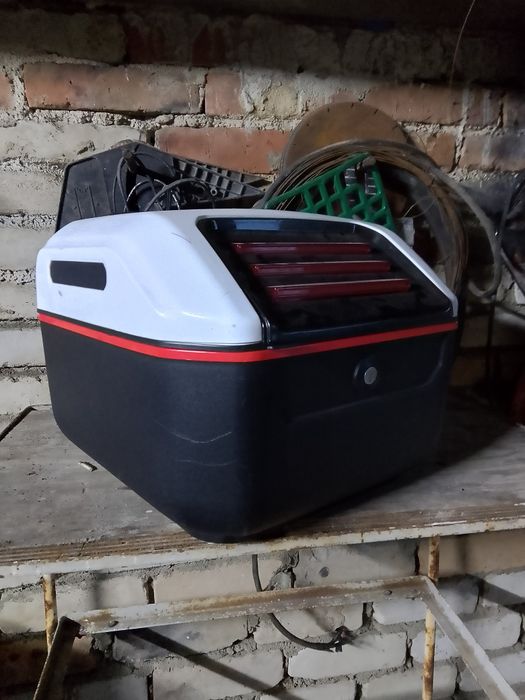 Кофра от мопедаа