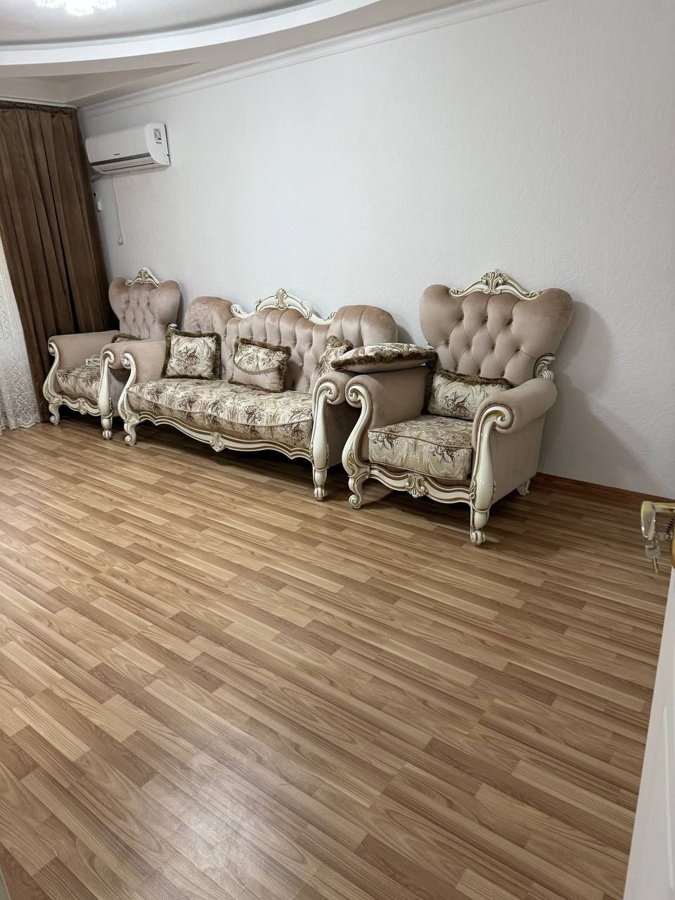 Продаётся  3х комнатная квартира